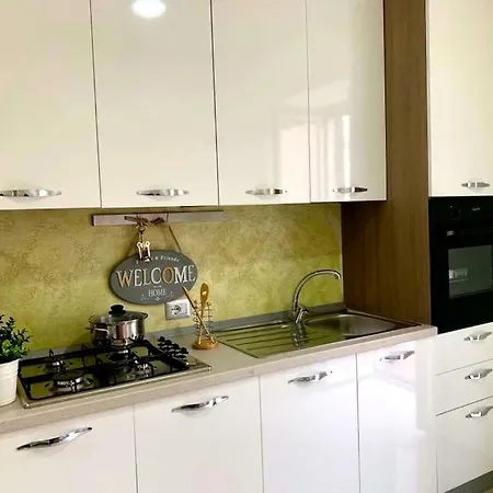 Apartment Sweet *